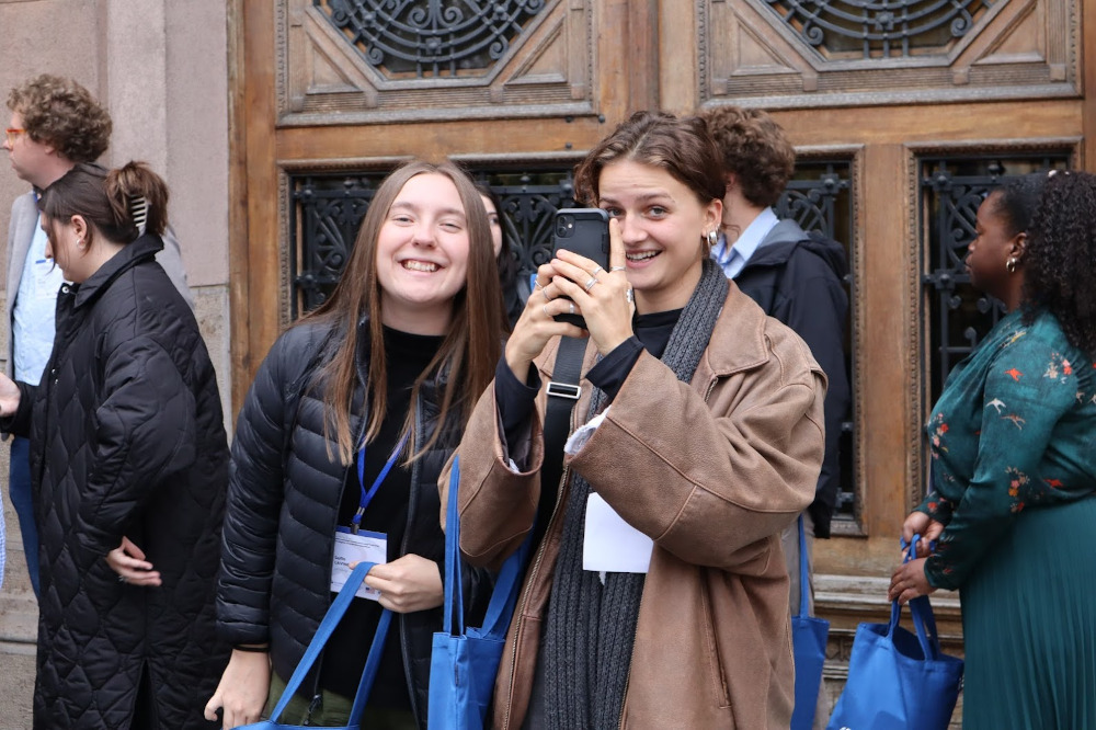 Sofia and Ania photographing me photographing things.