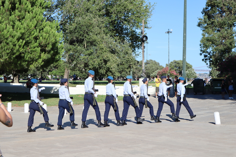 The parade leaving the Monument to Overseas Combatants.